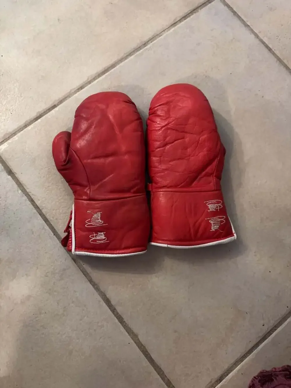 Vintage Heini Hemmi Red Leather Ski Mittens 1980s Swiss Mountaineering Gloves SM